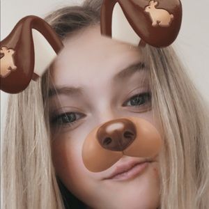 Meet your Posher, Averi